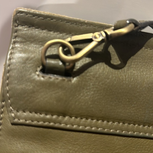 Nanette Lepore green crossbody bag - Picture 4 of 10